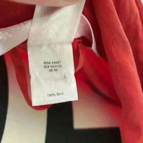 100% silk, red Victoria Secret robe; size M/L - Picture 6 of 7